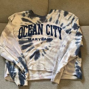 ocean city MD cropped tie dye long sleeve